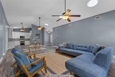 Casa en venta en Port Orange, Florida, 3 dormitorios, 210.89 m2 № 1675750 - foto 21