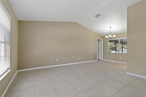 Casa en venta en Brandon, Florida, 3 dormitorios, 129.78 m2 № 1902624 - foto 8