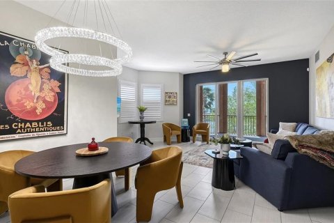 Copropriété à louer à Sarasota, Floride: 2 chambres, 159.79 m2 № 2103279 - photo 4