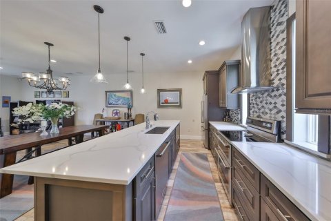 Townhouse in Tampa, Florida 3 bedrooms, 209.31 sq.m. № 1657475 - photo 12