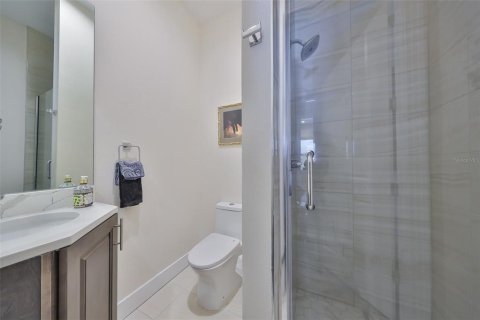 Townhouse in Tampa, Florida 3 bedrooms, 209.31 sq.m. № 1657475 - photo 5