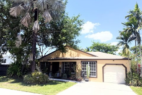 Villa ou maison à vendre à Davie, Floride: 3 chambres, 139.54 m2 № 2071797 - photo 20