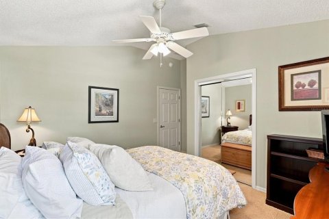 House in The Villages, Florida 3 bedrooms, 127.09 sq.m. № 2296691 - photo 28