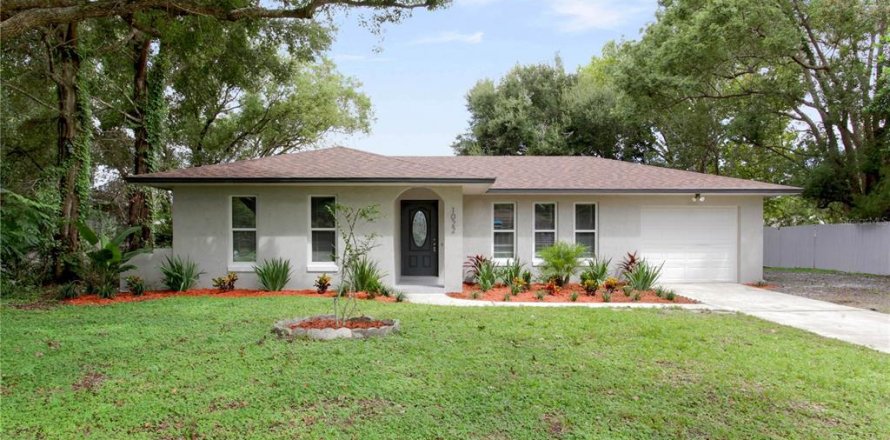 Villa ou maison à Deltona, Floride 3 chambres, 106.47 m2 № 2121147