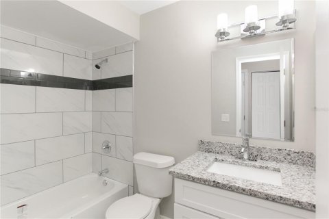 Villa ou maison à louer à Deltona, Floride: 3 chambres, 106.47 m2 № 2121147 - photo 15