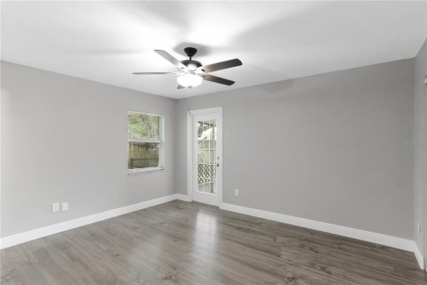 Villa ou maison à louer à Deltona, Floride: 3 chambres, 106.47 m2 № 2121147 - photo 11
