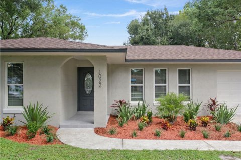 Villa ou maison à louer à Deltona, Floride: 3 chambres, 106.47 m2 № 2121147 - photo 2
