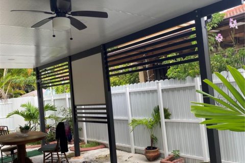 Casa en alquiler en Homestead, Florida, 3 dormitorios, 199.46 m2 № 2059802 - foto 4