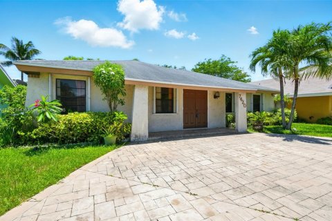 Casa en venta en North Lauderdale, Florida, 3 dormitorios, 157.28 m2 № 1783786 - foto 2