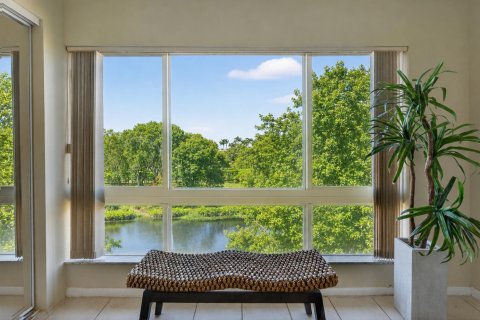 Condo in Boynton Beach, Florida, 3 bedrooms  № 2177539