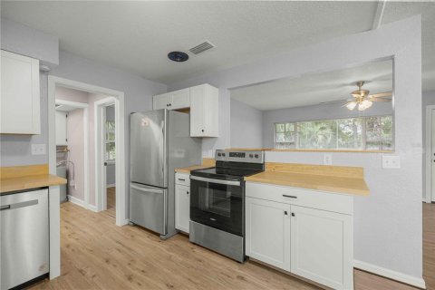 Casa en venta en Ocala, Florida, 4 dormitorios, 153.75 m2 № 2305939 - foto 14