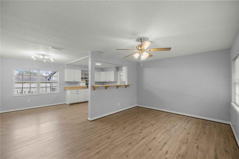 Casa en venta en Ocala, Florida, 4 dormitorios, 153.75 m2 № 2305939 - foto 9