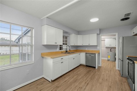 Casa en venta en Ocala, Florida, 4 dormitorios, 153.75 m2 № 2305939 - foto 13