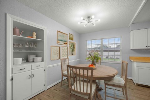 Casa en venta en Ocala, Florida, 4 dormitorios, 153.75 m2 № 2305939 - foto 11