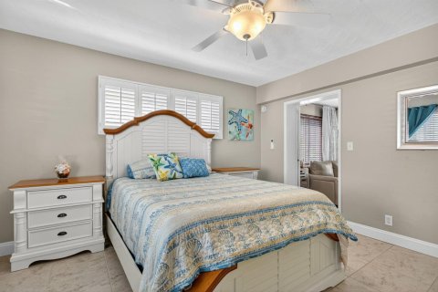Condo in Pompano Beach, Florida, 2 bedrooms  № 2082082 - photo 20