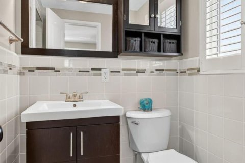 Condo in Pompano Beach, Florida, 2 bedrooms  № 2082082 - photo 22