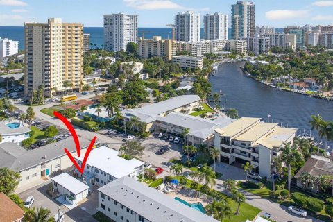 Condo in Pompano Beach, Florida, 2 bedrooms  № 2082082 - photo 28