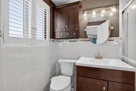 Condo in Pompano Beach, Florida, 2 bedrooms  № 2082082 - photo 16
