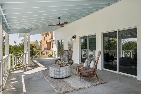 Casa en venta en Sarasota, Florida, 4 dormitorios, 295.99 m2 № 1644779 - foto 14