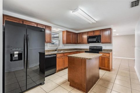 Casa en venta en Port Richey, Florida, 2 dormitorios, 114.64 m2 № 1904231 - foto 15