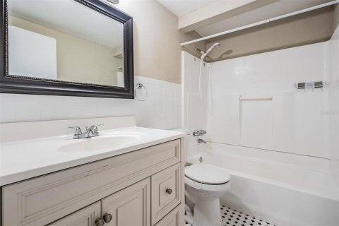 Casa en venta en Port Richey, Florida, 2 dormitorios, 114.64 m2 № 1904231 - foto 25
