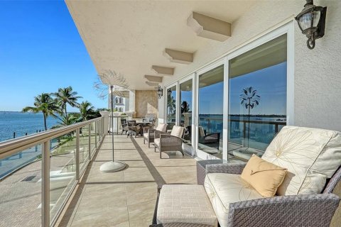 Copropriété à vendre à Sarasota, Floride: 4 chambres, 305.65 m2 № 2430979 - photo 11