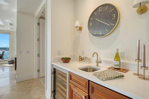 Copropriété à vendre à Sarasota, Floride: 4 chambres, 305.65 m2 № 2430979 - photo 17