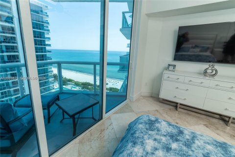 Copropriété à louer à Miami Beach, Floride: 2 chambres, 104.79 m2 № 2276819 - photo 15
