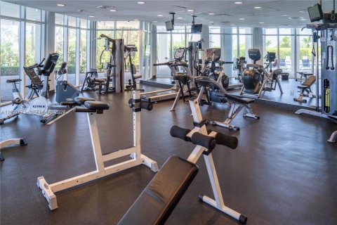 Copropriété à louer à Miami Beach, Floride: 2 chambres, 104.79 m2 № 2276819 - photo 24