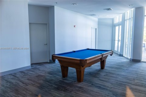 Copropriété à louer à Miami Beach, Floride: 2 chambres, 104.79 m2 № 2276819 - photo 26