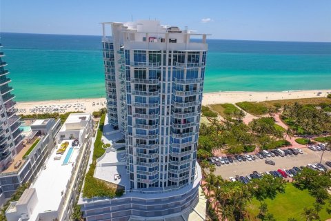 Condo à Miami Beach, Floride, 2 chambres  № 2276819