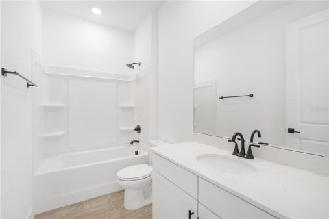 Casa en venta en Weeki Wachee, Florida, 4 dormitorios, 193.24 m2 № 1767072 - foto 28