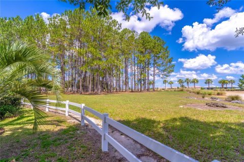 House in Ocala, Florida 3 bedrooms, 187.38 sq.m. № 1810230 - photo 4