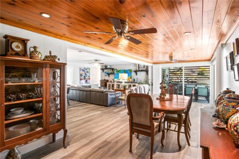 Casa en venta en Cape Coral, Florida, 3 dormitorios, 187.66 m2 № 2001665 - foto 19