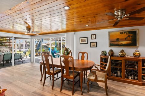 Casa en venta en Cape Coral, Florida, 3 dormitorios, 187.66 m2 № 2001665 - foto 18