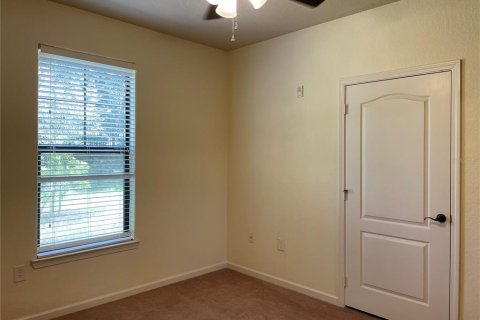 Condominio en alquiler en Davenport, Florida, 3 dormitorios, 123.19 m2 № 1854115 - foto 13