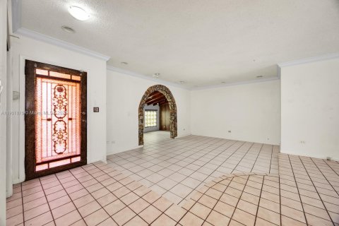 Villa ou maison à vendre à Miami, Floride: 4 chambres, 169.64 m2 № 1965075 - photo 4