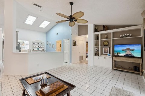 Villa ou maison à vendre à Winter Springs, Floride: 4 chambres, 179.39 m2 № 2349436 - photo 7