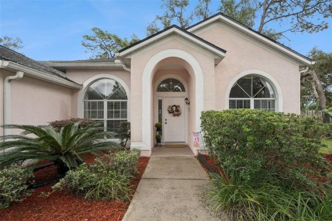 Villa ou maison à vendre à Winter Springs, Floride: 4 chambres, 179.39 m2 № 2349436 - photo 2