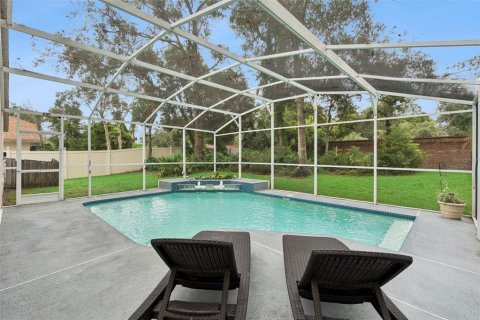 Villa ou maison à vendre à Winter Springs, Floride: 4 chambres, 179.39 m2 № 2349436 - photo 3