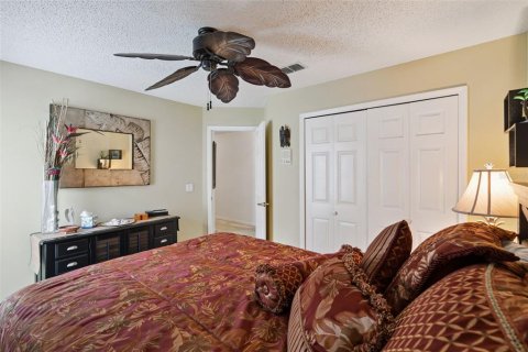 Villa ou maison à vendre à Winter Springs, Floride: 4 chambres, 179.39 m2 № 2349436 - photo 19