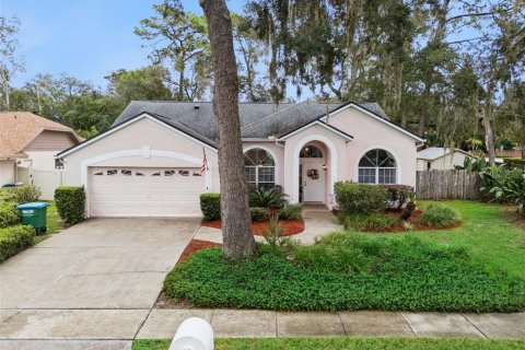 House in Winter Springs, Florida 4 bedrooms, 179.39 sq.m. № 2349436