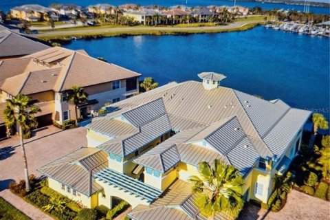 Condo in Bradenton, Florida, 3 bedrooms  № 1913608 - photo 4