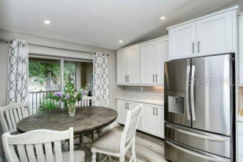 Copropriété à louer à Sarasota, Floride: 2 chambres, 131.36 m2 № 1045854 - photo 7