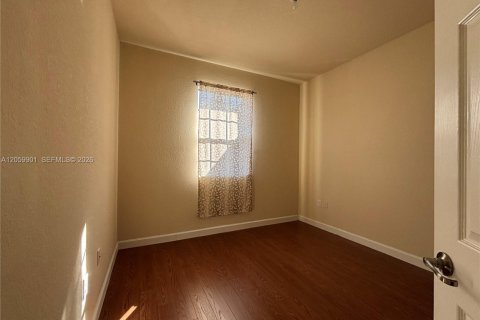 Touwnhouse à vendre à Miami, Floride: 3 chambres, 150.22 m2 № 2279538 - photo 19