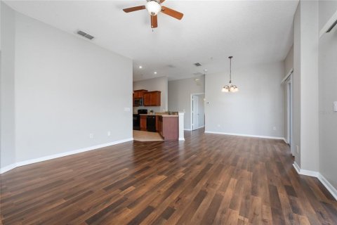Copropriété à louer à Orlando, Floride: 2 chambres, 121.24 m2 № 2400347 - photo 7