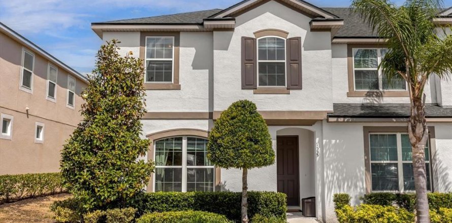 Townhouse in SOLARA RESORT in Kissimmee, Florida 5 bedrooms, 213.12 sq.m. № 2228462
