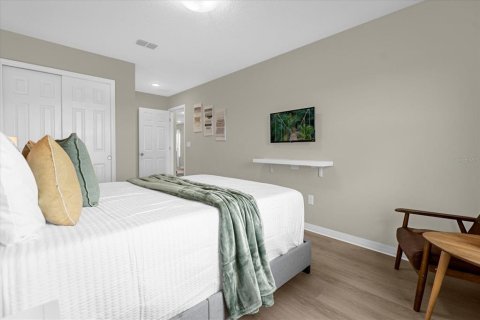 Townhouse in SOLARA RESORT in Kissimmee, Florida 5 bedrooms, 213.12 sq.m. № 2228462 - photo 28