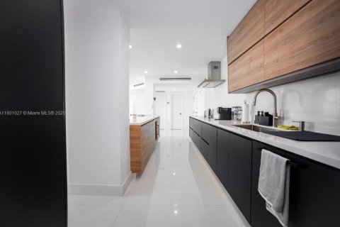 Copropriété à louer à Miami Beach, Floride: 3 chambres, 196.95 m2 № 1862103 - photo 5