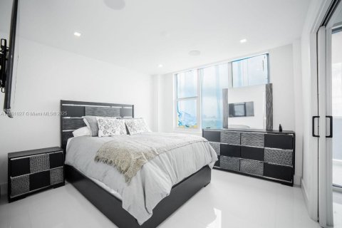 Copropriété à louer à Miami Beach, Floride: 3 chambres, 196.95 m2 № 1862103 - photo 16